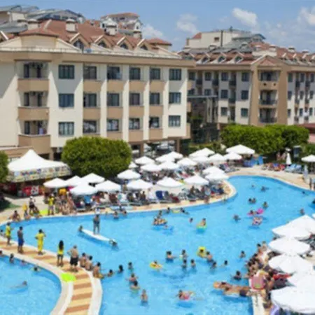 Semesteranläggning (resort) Grand Seker 4*