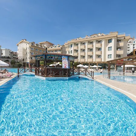 Semesteranläggning (resort) Grand Seker 4*